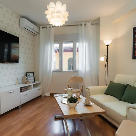 Tuguest Maestro Breton Apartment-3